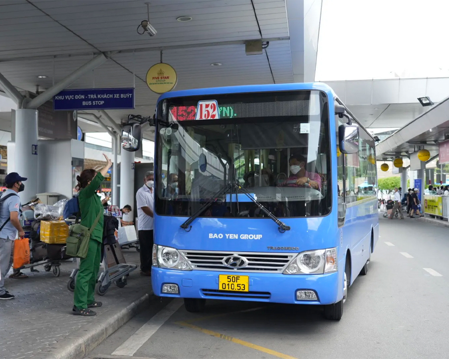 xe bus Tân Sơn Nhất số 152